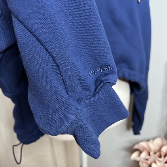 Adidas x Ivy Park Cropped Hoodie Sweatshirt Workout Blue Women's Size Medium - Picture 7 of 10